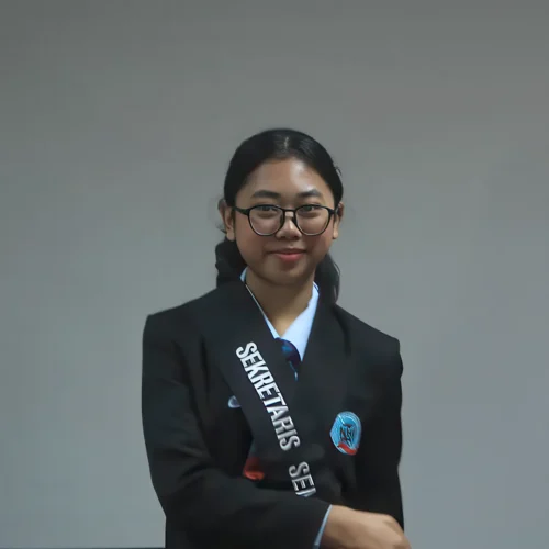 Agatha Sinthike SMK Cor Jesu